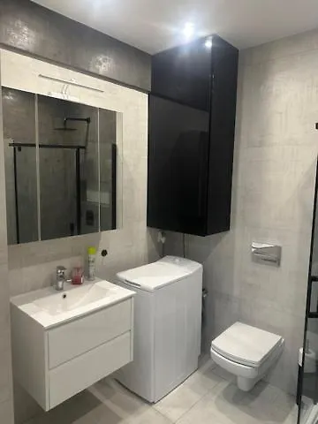 Silence Parterowy Z Tarasem D9 アパート *