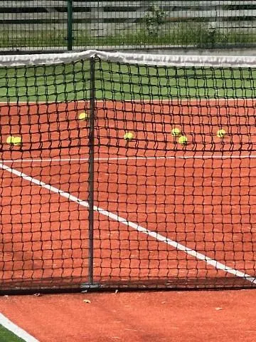 Silence Parterowy Z Tarasem D9 アパート